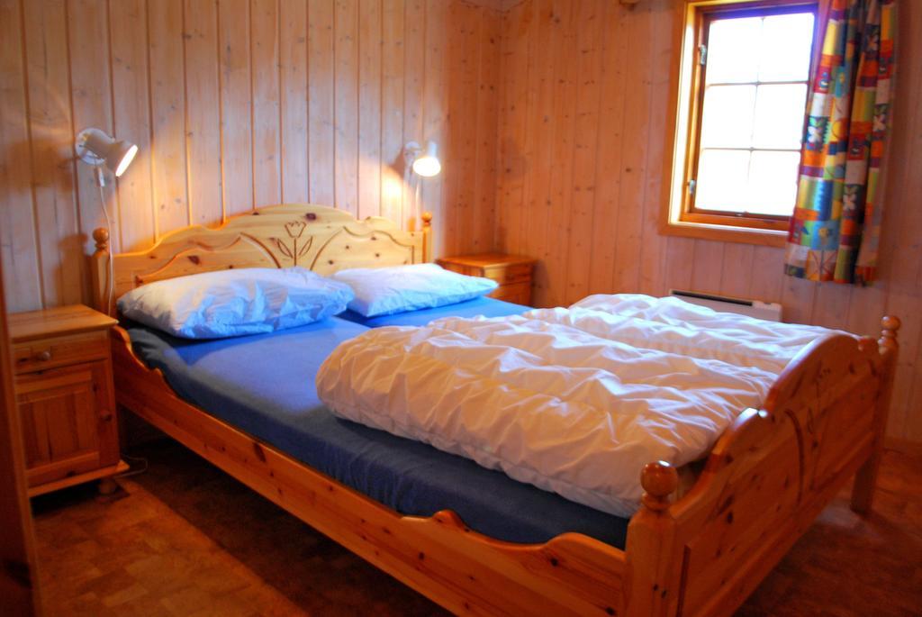 Beveroya Hytteutleie Og Camping Bo (Telemark) Værelse billede